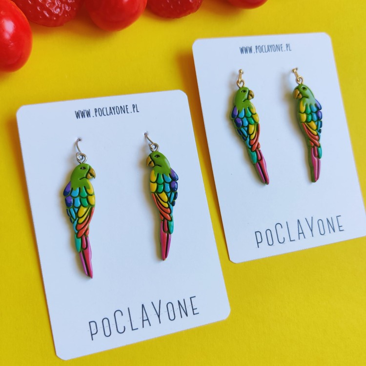 kolczyki-papugi-kolorowe-kolczyki-na-lato.jpg