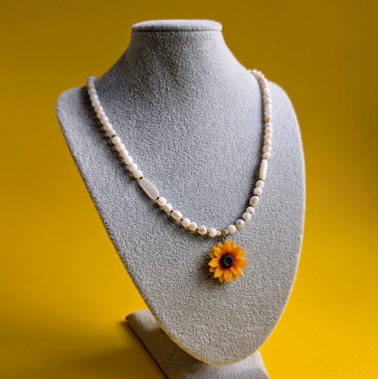 letni-naszyjnik-ze-slonecznikiem.jpg