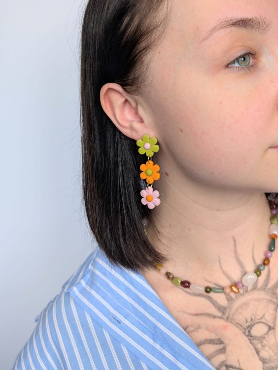 lekkie-kolorowe-kolczyki-kwiaty.jpg
