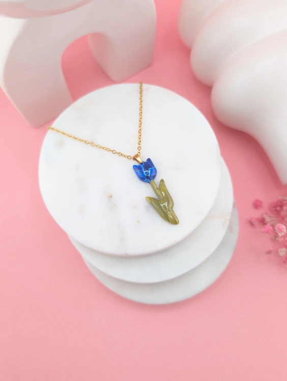 naszyjnik-z-tulipanem-kobaltowym.jpg